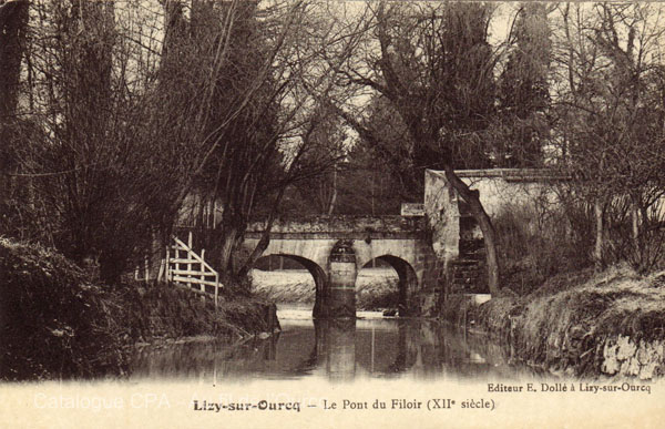 Lizy-sur-Ourcq — Le Pont du Filoir (XII° siècle)